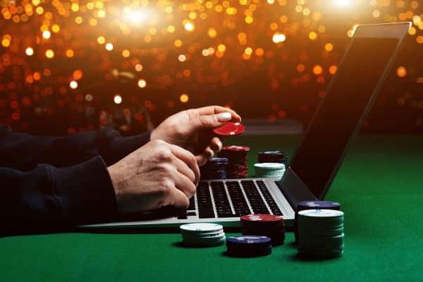 Gambar mesin slot online di platform 2bet yang menarik pengguna
